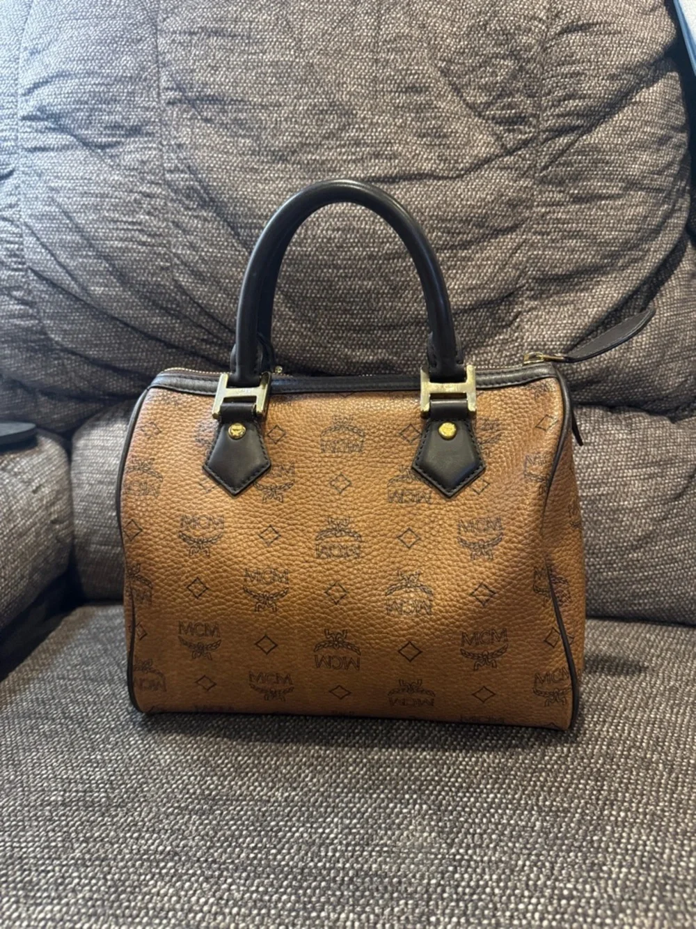 MCM Cognac Visetos Brown Boston with Black Handles and Gold Hardware - Picture 4 of 12